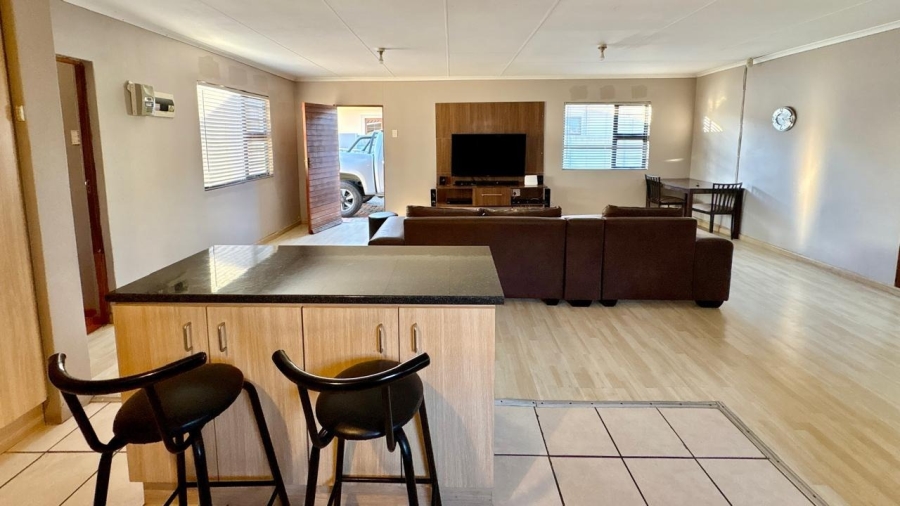 3 Bedroom Property for Sale in Parsonsvlei Eastern Cape